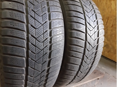 Pirelli Sottozero 3 245/45R 18