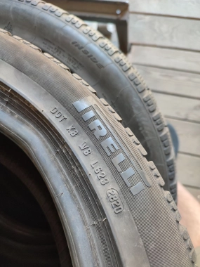 Зимние б/у шины Pirelli Sottozero Winter 240 ..   .. 235 /45 R 18 — фото 2