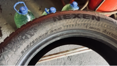 Зимние б/у шины Nexen Winguard Sport 2 Suv 215 /60 R 17 — фото 6