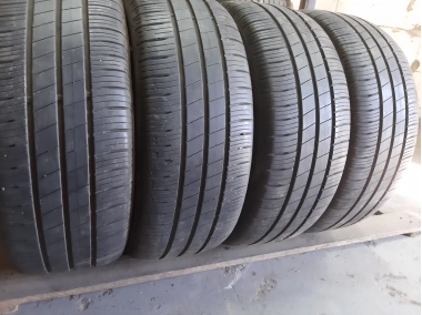 Качественные шины бу:  Good Year Efficient Grip     .., шины б у R 16 фото