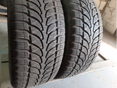 Bridgestone Blizzak LM-80 Evo    … 235/55R 17