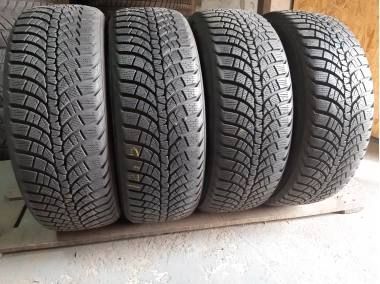 Kumho Winter Craft WP71 215/55R 17