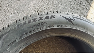 Зимние б/у шины Bridgestone BlizzakLM-005    .    .. 225 /50 R 18 — фото 5