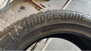 Зимние б/у шины Bridgestone BlizzakLM-005    .    .. 225 /50 R 18 — фото 6