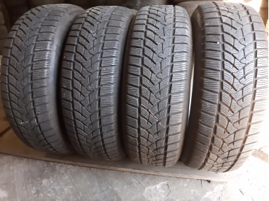 Dunlop Winter Sport 5 Suv .   . 215/70R 16