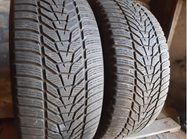 Hankook Winter I*Cept Evo 3 255/45R 19