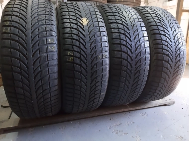 Michelin Latitude Alpin .     .. 235/55R 19