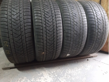 Pirelli Scorpion Winter   …   . 275/50R 20