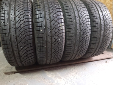 Michelin Pilot Alpin   ..   . 235/45R 18