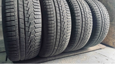 Качественные шины бу:  Hankook Winter I Cept Evo 2   .  .., шины б у R 16 фото