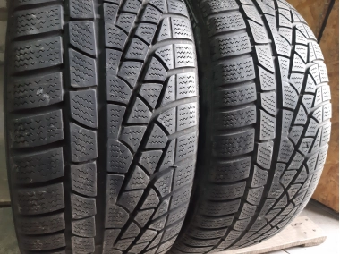 Pirelli Sottozero Winter 240 245/45R 18
