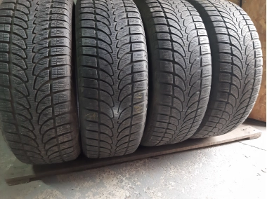 Bridgestone Blizzak LM-80 Evo  …   .   . 235/60R 18