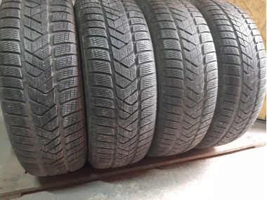 Качественные шины бу:  Pirelli Scorpion Winter.    ., шины б у R 17 фото