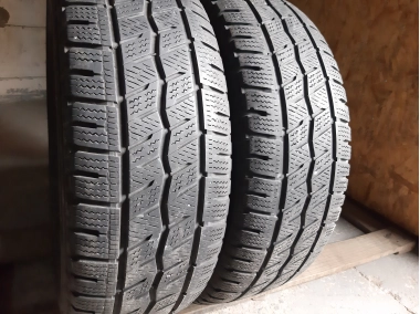 Качественные шины бу:  Hankook Winter I`cept LV  ..    ., шины б у R 16C фото