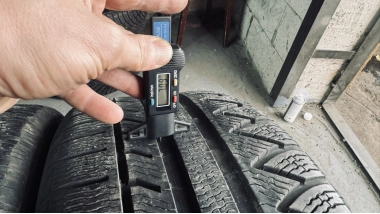 Зимние шины б/у Michelin Pilot Alpin PA3 255 /45 R 18 — фото 4