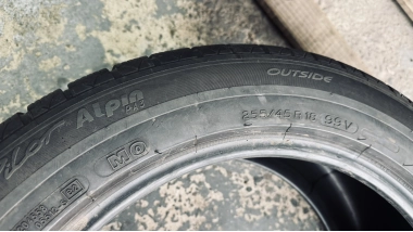 Зимние шины б/у Michelin Pilot Alpin PA3 255 /45 R 18 — фото 7