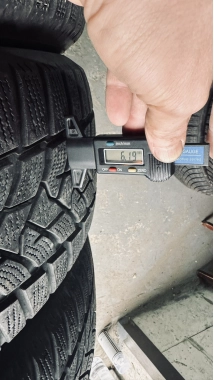 Зимние шины б/у Dunlop Winter Sport 5 215 /55 R 17 — фото 5