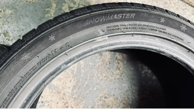Зимние б/у шины Goodride SW 608 Snowmaster 235 /45 R 18 — фото 5