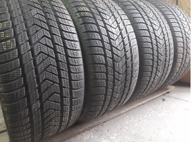 Pirelli Scorpion Winter    …. 295/35R 21