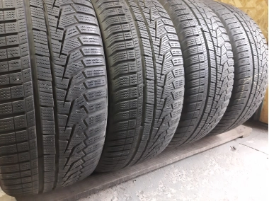 Hankook Winter I`Cept Evo 2  . . 215/50R 17