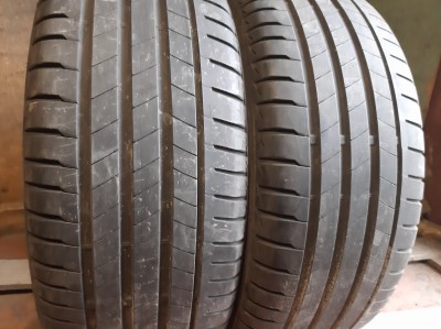 Bridgestone Turanza T005//../ 205/55R 17