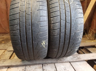 Pirelli Sottozero Winter 240//. 235/50R 17