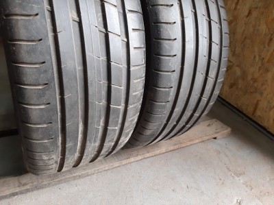 Nokian Tyres 235/45R 17
