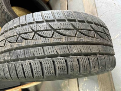 Hankook Winter Icept EVO .. 235/45R 17