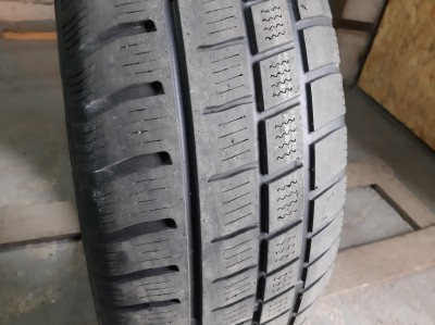 Starfine W200 215/65R 16
