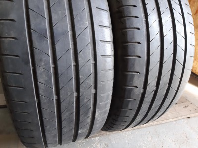 Bridgestone Turanza T005 ../ 255/45R 19