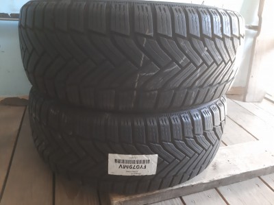 Michelin Alpin 6 .  … 205/45R 16