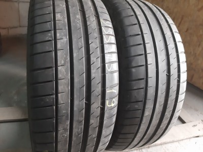 Michelin Pilot Sport 4.///.. 225/45R 19