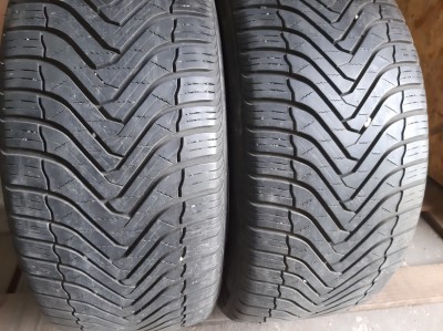 Gripmax Suregrip AS 235/50R 17