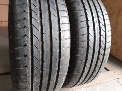 Good Year Efficient Grip MO // 225/60R 16