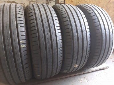 Michelin Latitude Sport 3 … . / 235/65R 17