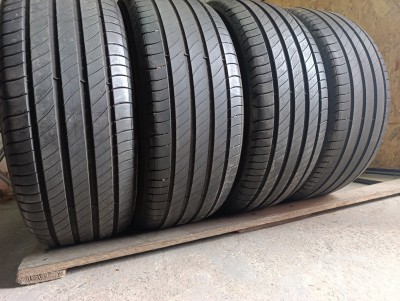 Michelin Primacy 4   . …/. 215/50R 17