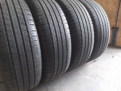 Michelin Latitude Tour HP  .. / / 235/65R 18